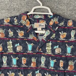 Reyn Spooner Hawaiian Shirt Mens Size Small Tropical Cocktail AOP Short Sleeve